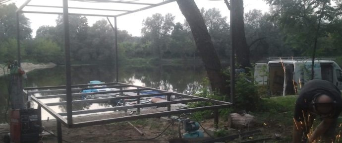 Stalowa konstrukcja